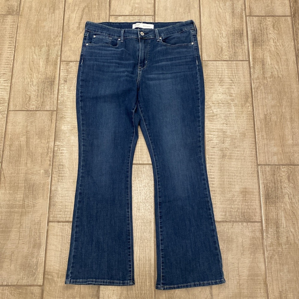 Levi Strauss Signature Jeans Women 14S Blue Denim Mid Rise Bootcut Dark Wash